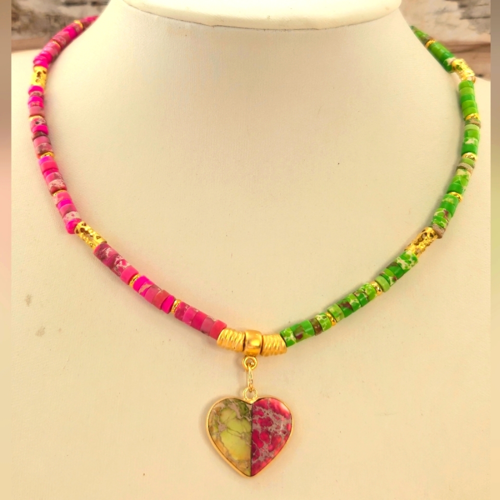 Jasper Sea Sediment Fuchsia & Green W/ Pendant In Contrasting Dainty Necklace
